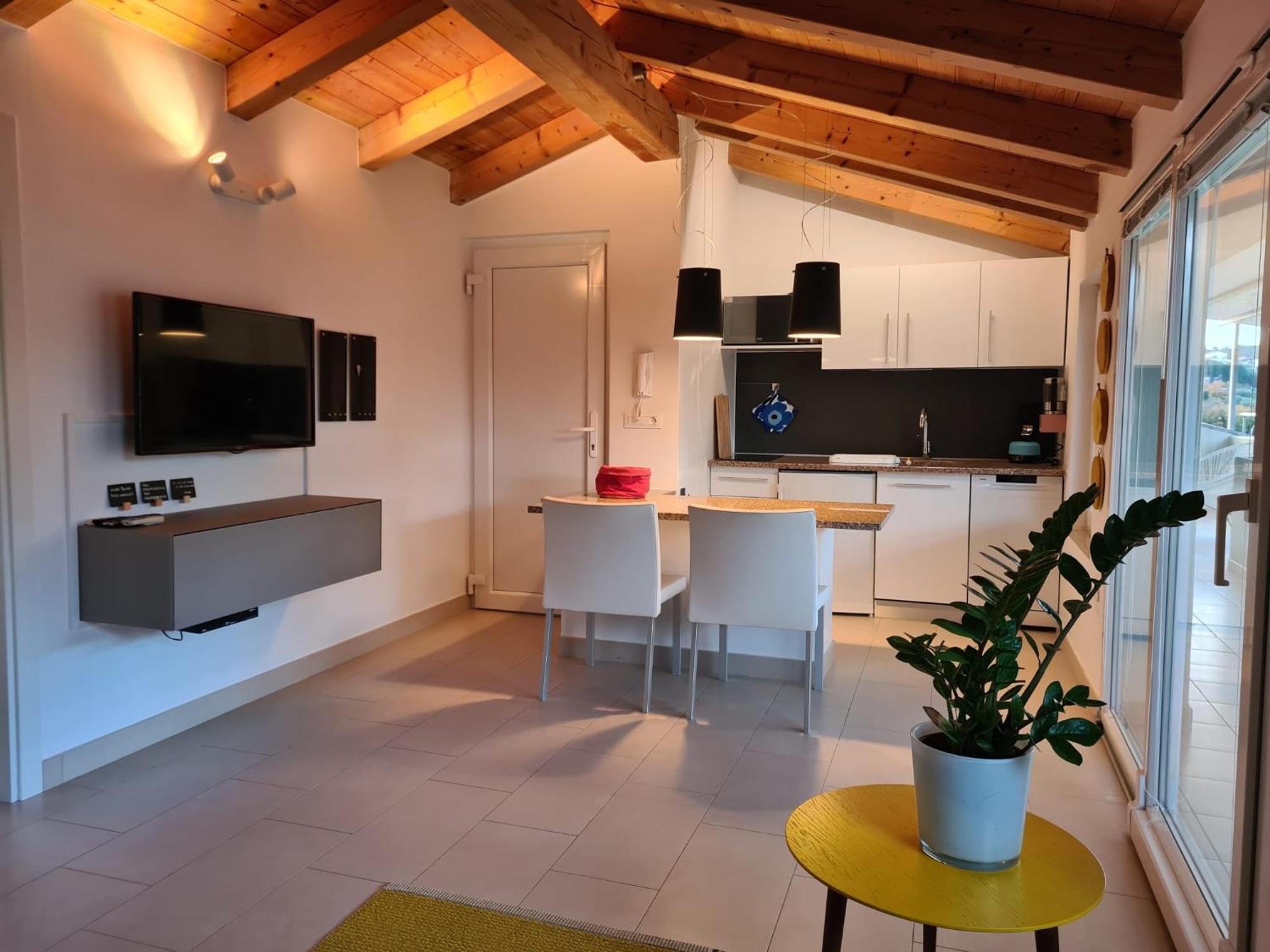 Robi Lägenhet Rovinj Exteriör bild