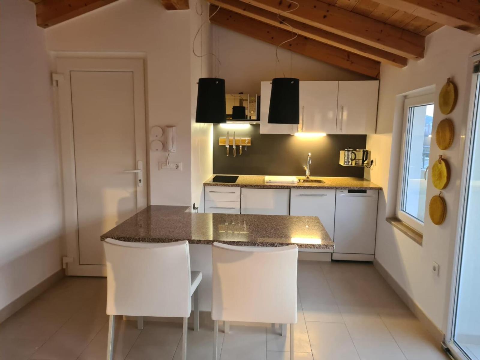 Robi Lägenhet Rovinj Exteriör bild